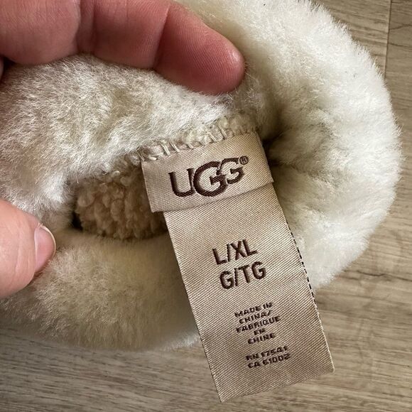 Ugg All Weather Leather Gloves White Gray Women’s L/XL Touch Screen Compatible - Picture 8 of 10
